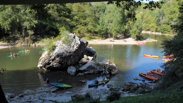 Canoë dans les Gorges de l'aveyron