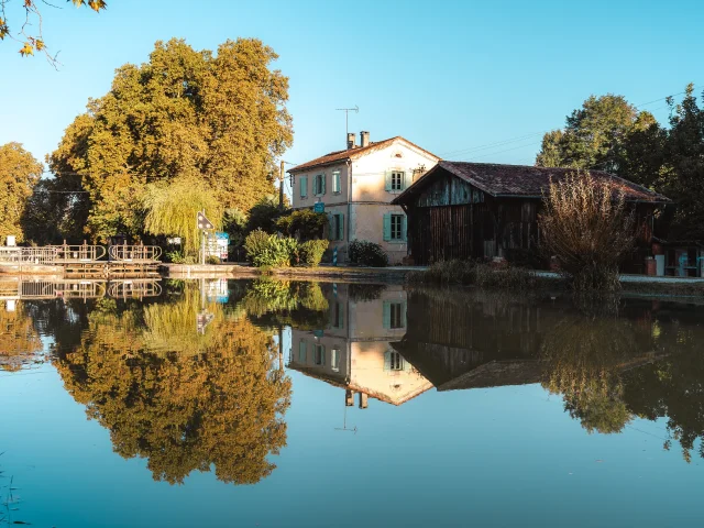 Maison éclusière sur le Canal de Montech