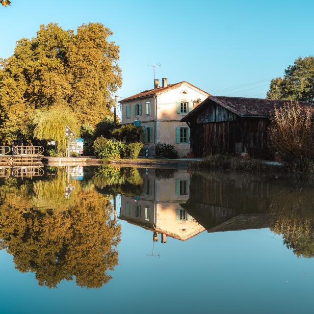 Maison éclusière sur le Canal de Montech