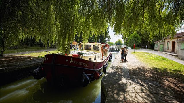 Canal des deux mers