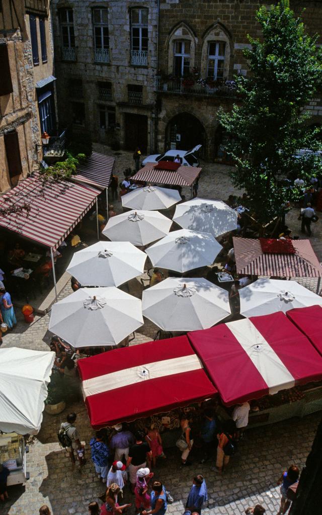 Marché de St-Antonin-Noble-Val