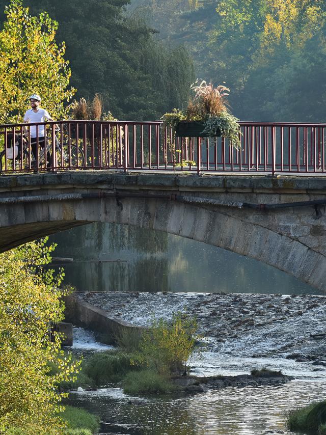 Véloroute-Gorges de l'Aveyron-agence de développement touristique- Tarn et Garonne-82