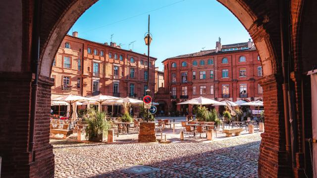 Montauban Place Nationale