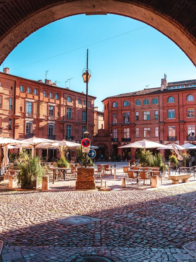 Montauban Place Nationale