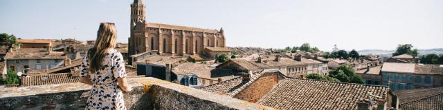 Vue de l'église de Beaumont de Lomagne