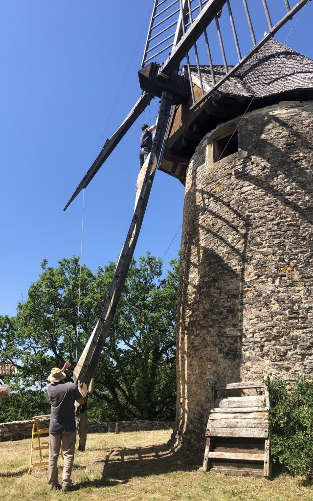 Ailes Du Moulin De Saillagol