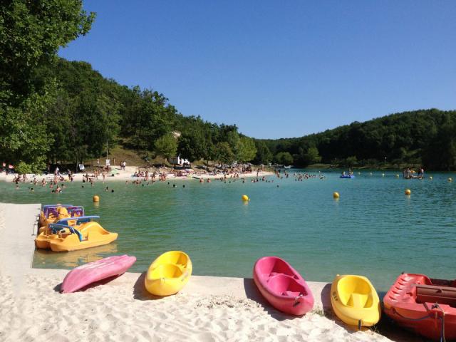 Base De Loisirs Montaigu Plage