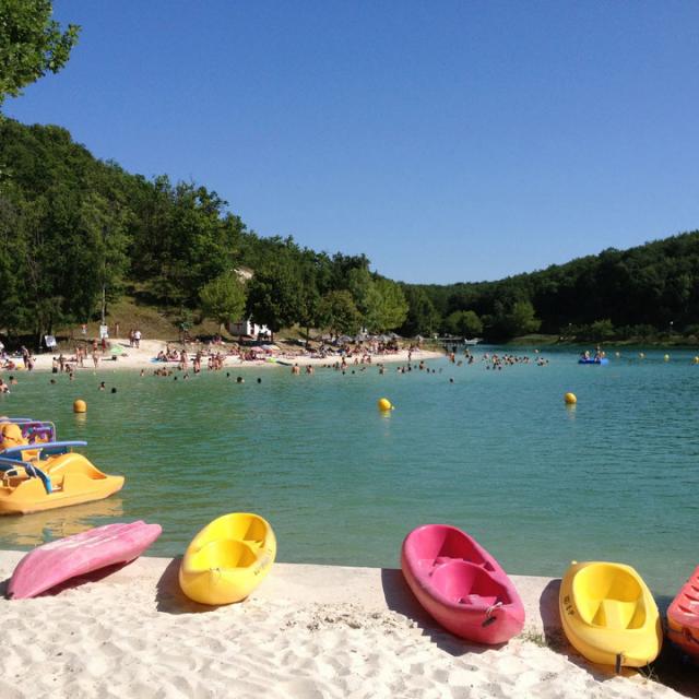 Base De Loisirs Montaigu Plage