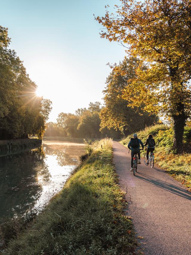 Canal des Deux Mers à vélo