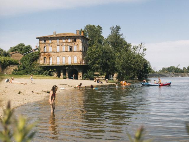 Baignade aménagée à la plage d'Ardus