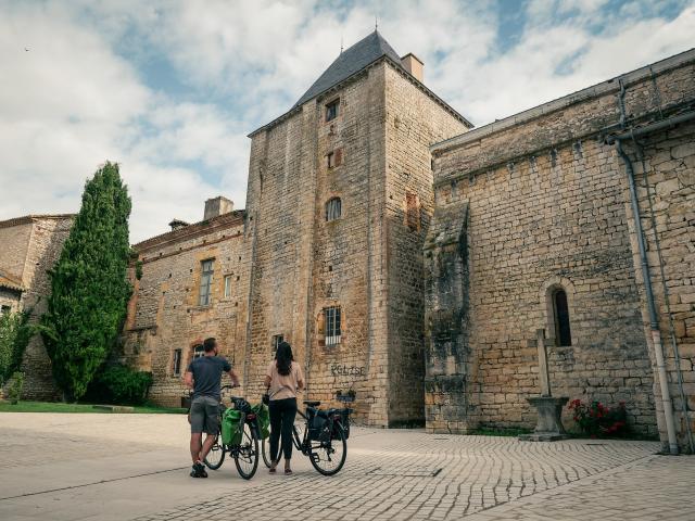 Montricoux, en la Veloruta del valle y gargantas del Aveyron