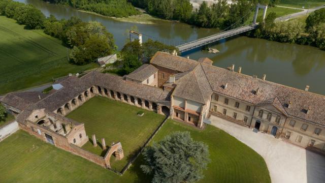 Abbaye de Belleperche