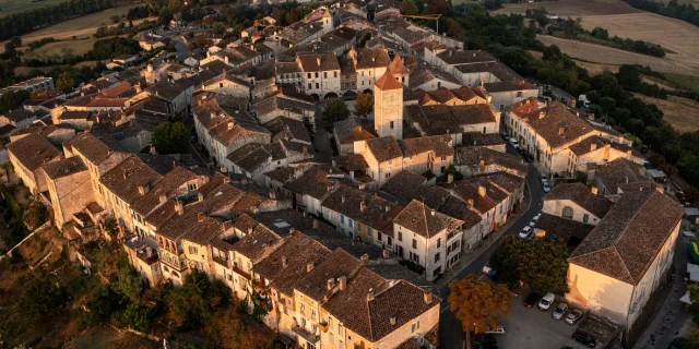 Vue aérienne de Lauzerte