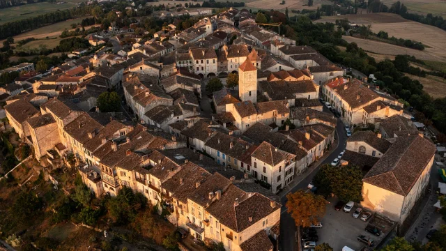 Vue aérienne de Lauzerte