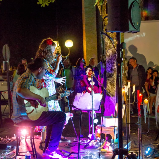 Spectacle de rue Nuit Blanche de Lafrançaise