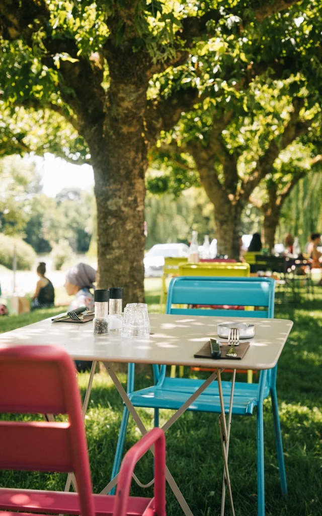 Lieu de restauration sur la plage d'Ardus