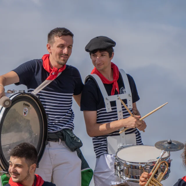 Los Pistoneros à la Fête des Vendanges du Domaine de Montels